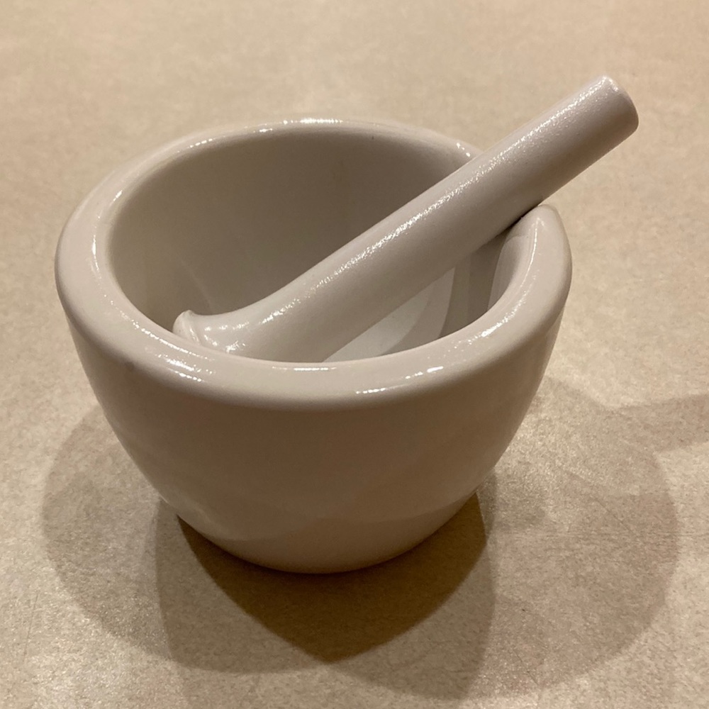 Vintage Coors pottery Coors mortar and pestle 60319. Made in the USA. Apothecary